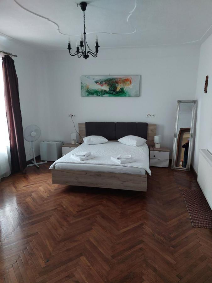 Poet Pastior Residence Sibiu Extérieur photo