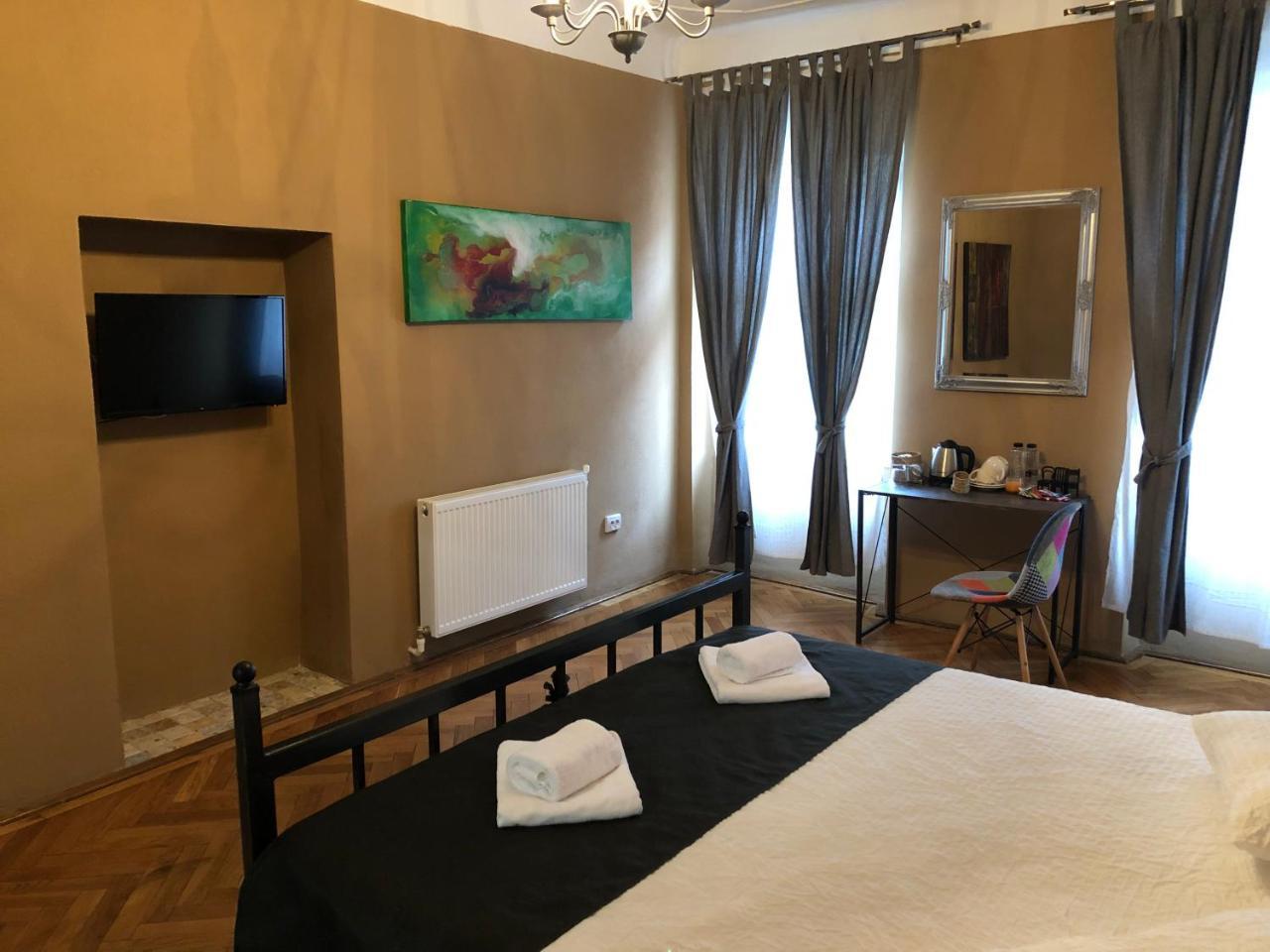 Poet Pastior Residence Sibiu Extérieur photo