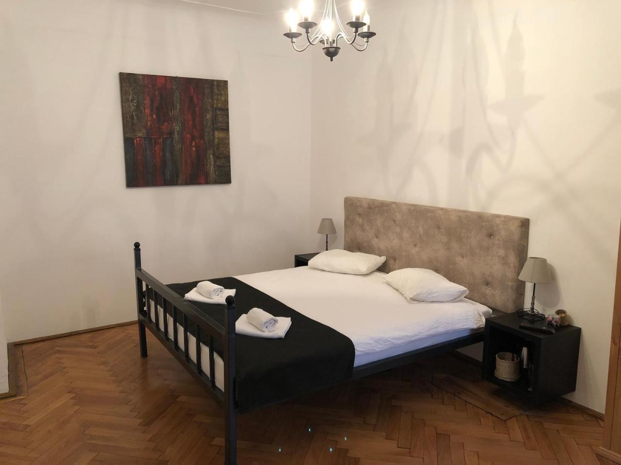 Poet Pastior Residence Sibiu Extérieur photo